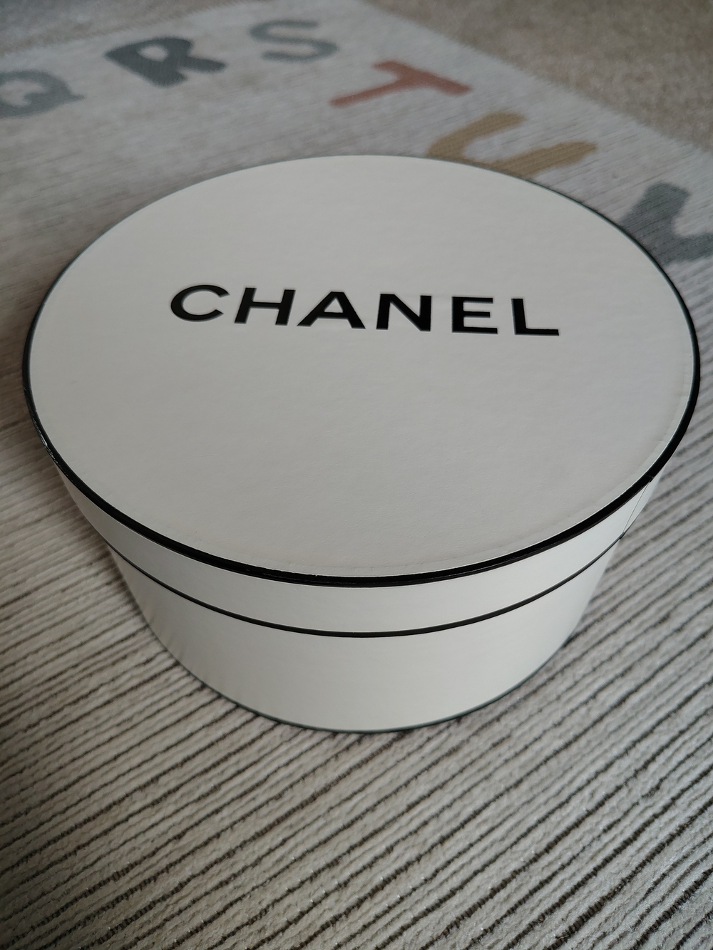 Chanel Round Hat Box in White with Black Trim